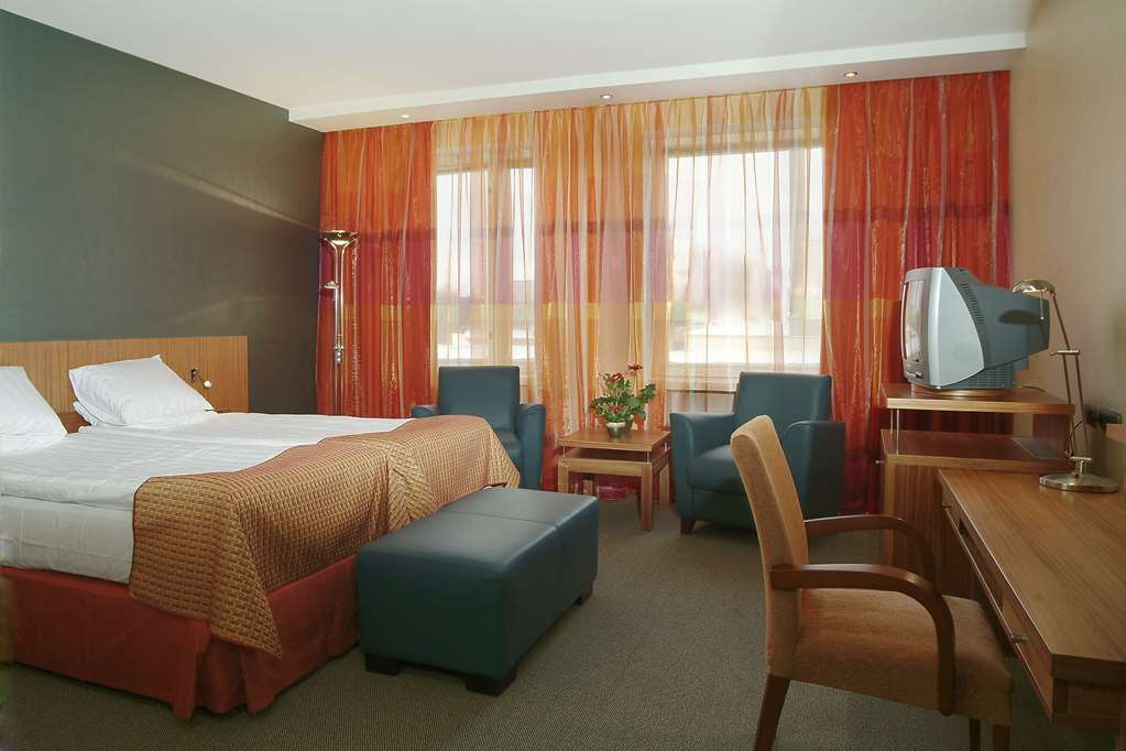Hotel Oscar Varkaus Room photo